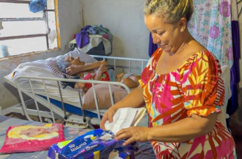 Outra novidade é que as famílias poderão acumular o Cuidar de Quem Cuida  com outros beneficios 