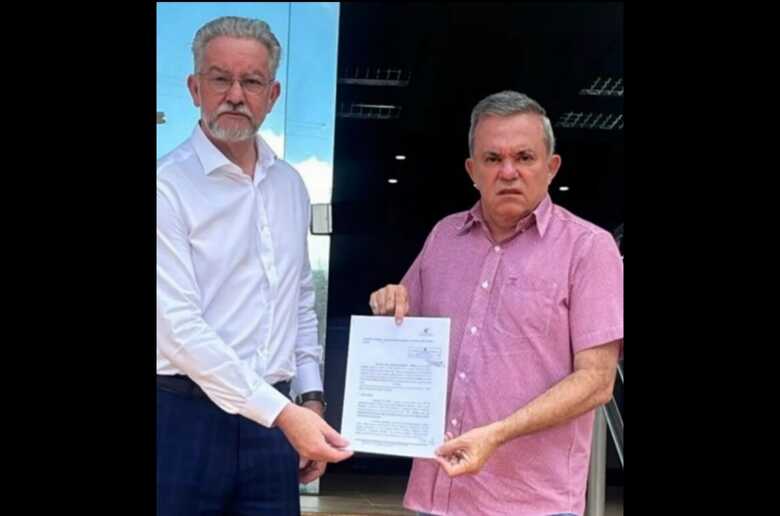 Ademar Chagas (advogado) e o deputado federal, Vander Loubet, presidente do PT-MS