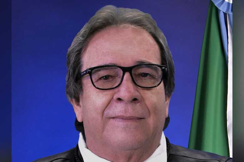 A posse ocorre de forma imediata.