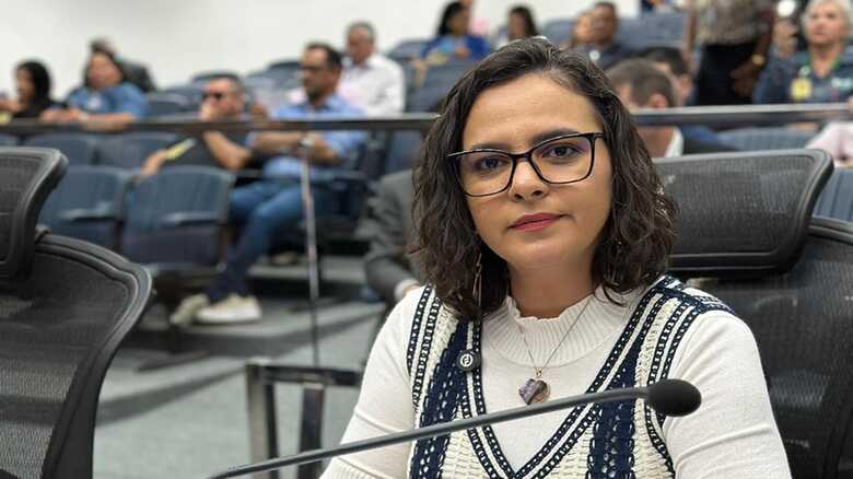 Deputada Gleice Jane, do PT