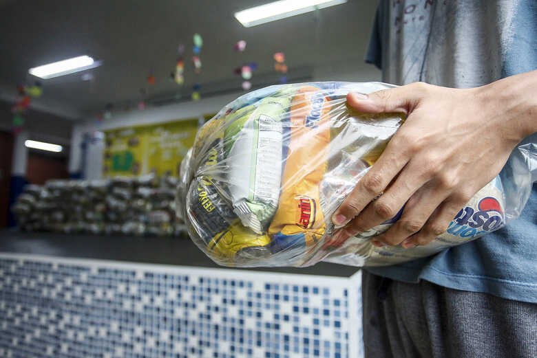 Cesta b&aacute;sica segue cara em Campo Grande