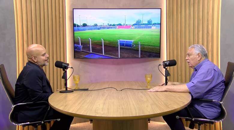 Estev&atilde;o Petrall&aacute;s foi convidado do Conex&atilde;o JD1