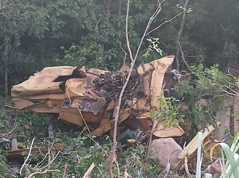 O acidente aconteceu na tarde de ontem