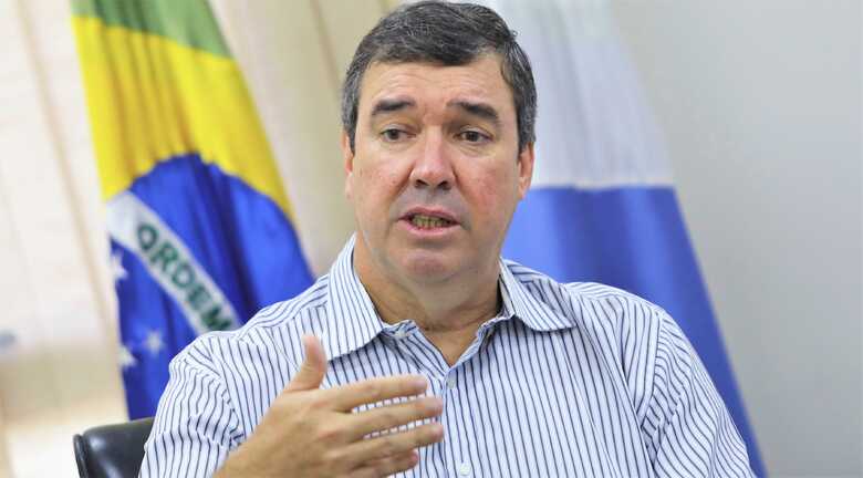 Governador Eduardo Riedel 