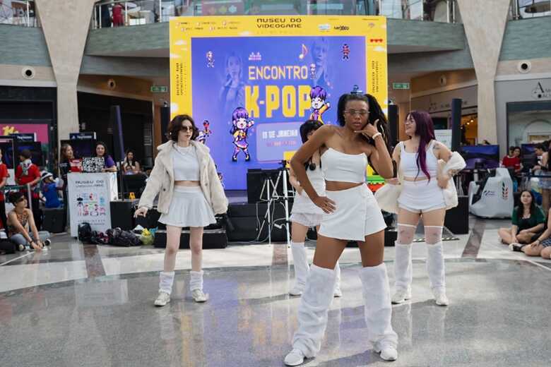 Apresenta&ccedil;&atilde;o no Bosque dos Ip&ecirc;s