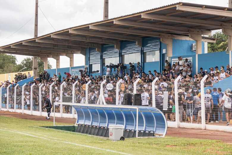 P&uacute;blico acompanhou o primeiro jogo do campeonato, no &uacute;ltimo domingo, em Campo Grande