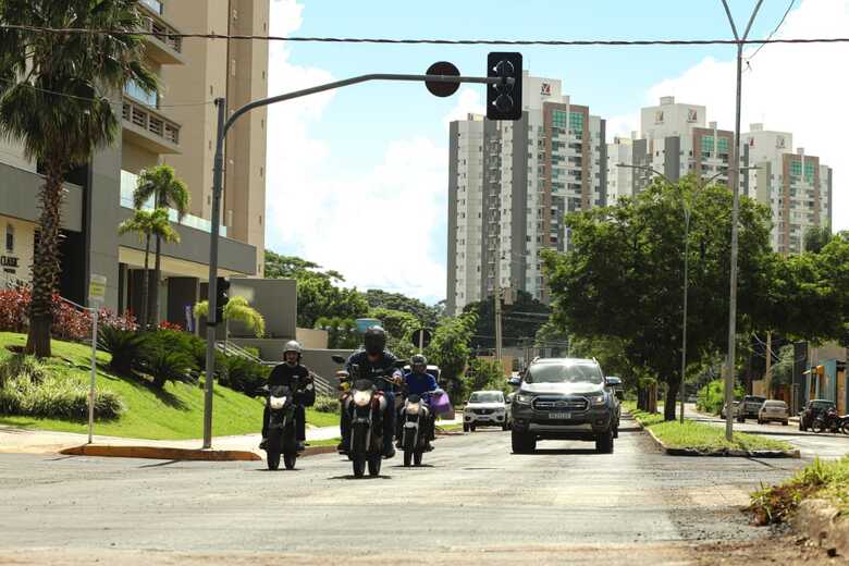 Com a retirada da sinaliza&ccedil;&atilde;o de interdi&ccedil;&atilde;o, o tr&aacute;fego na regi&atilde;o voltou &agrave; normalidade
