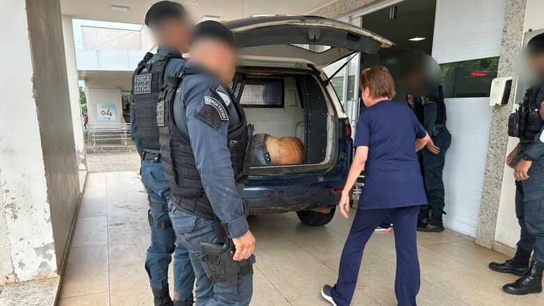 Suspeito chegou a ser socorrido, mas morreu no hospital