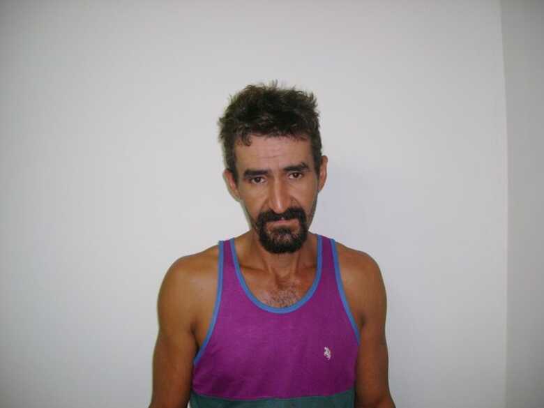 Joel Oliveira dos Santos &eacute; procurado