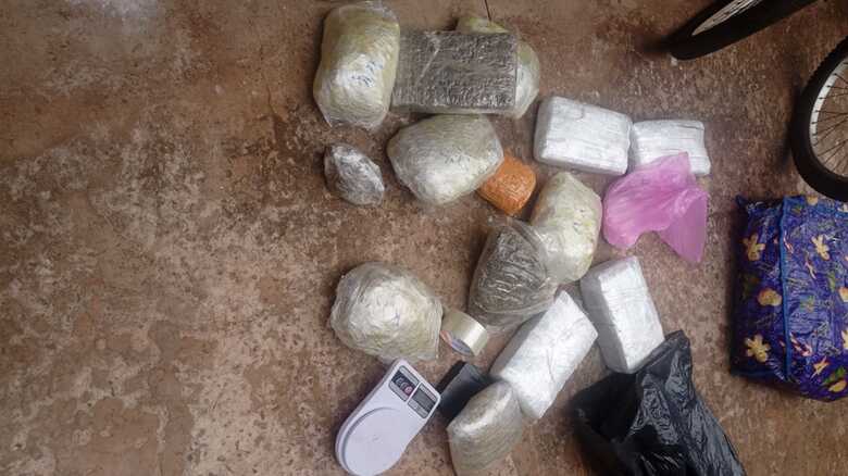 Drogas apreendidas pela equipe do ROMU