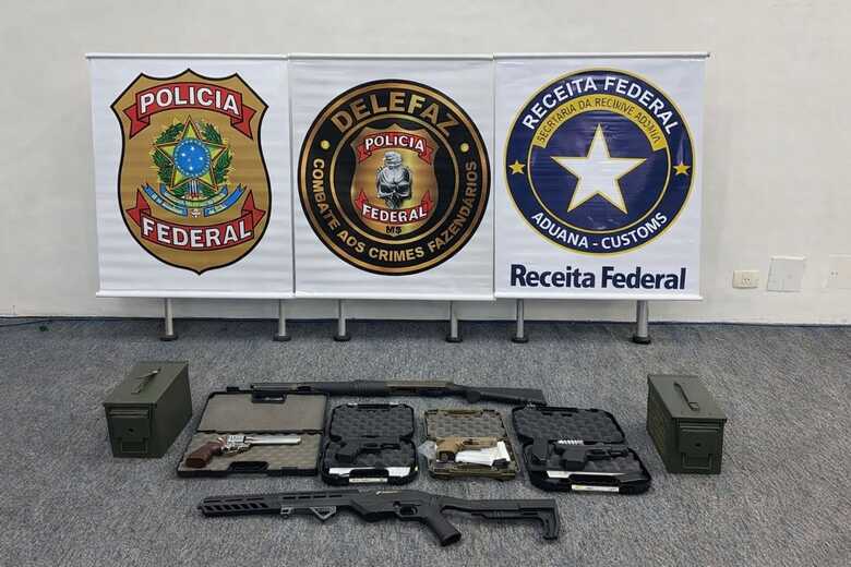 Armas apreendidas durante a opera&ccedil;&atilde;o