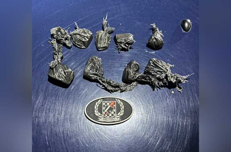 Material entorpecente apreendido - Foto: Divulga&ccedil;&atilde;o