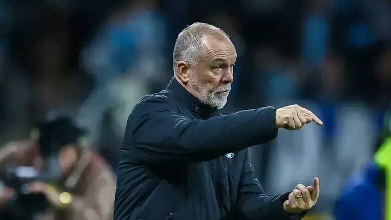 Mano Menezes comandou o Gr&ecirc;mio pela segunda vez na carreira