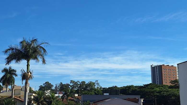 S&aacute;bado de c&eacute;u aberto