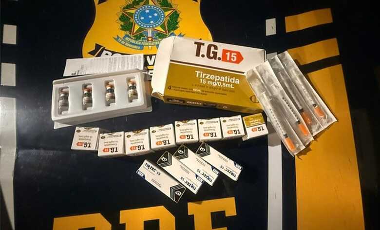 Medicamentos foram apreendidos