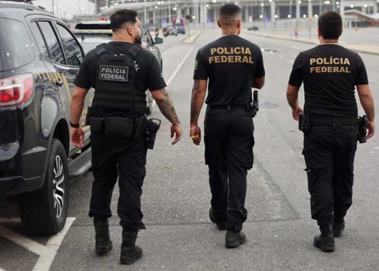 Policiais cumpriram mandados de busca e pris&atilde;o