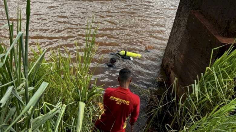 O corpo s&oacute; foi achado com ajuda dos Bombeiros