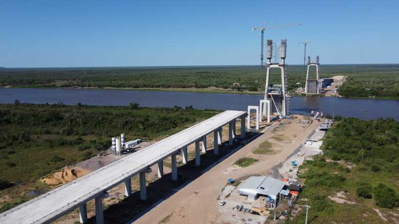Ponte da Rota Bioce&acirc;nica