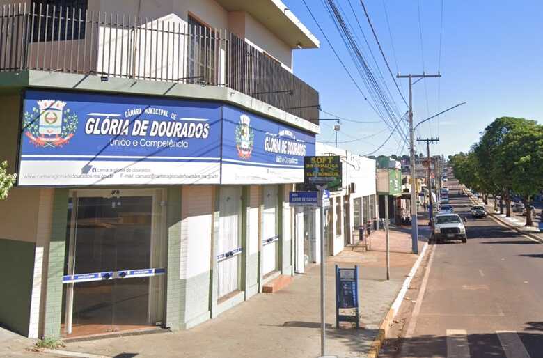 C&acirc;mara Municipal - Foto: Google Maps