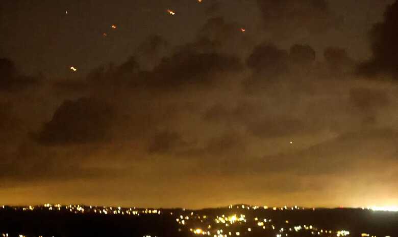 Bombardeio em v&aacute;rios locais do Oriente M&eacute;dio