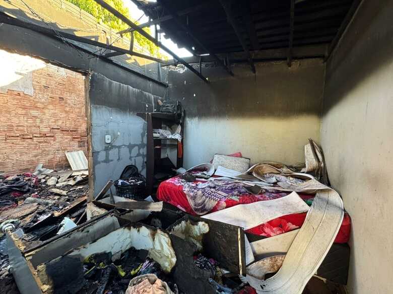 O local ficou completamente destru&iacute;do 