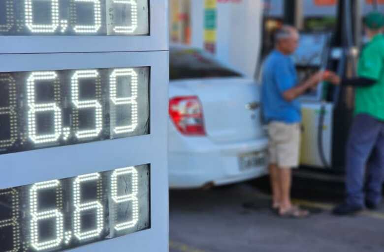 A pesquisa abrangeu cinco tipos de combust&iacute;veis n&atilde;o aditivados,&nbsp;gasolina, etanol, diesel S500, diesel S10 e GNV