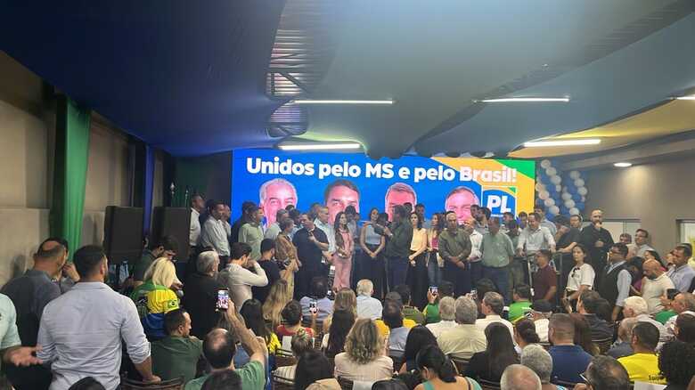 Ato aconteceu na tarde desta segunda-feira. 