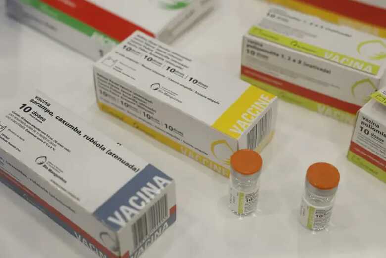 Vacinas de poliomelite, sarampo, caxumba e rub&eacute;ola produzidas por Bio-Manguinhos/Fiocruz