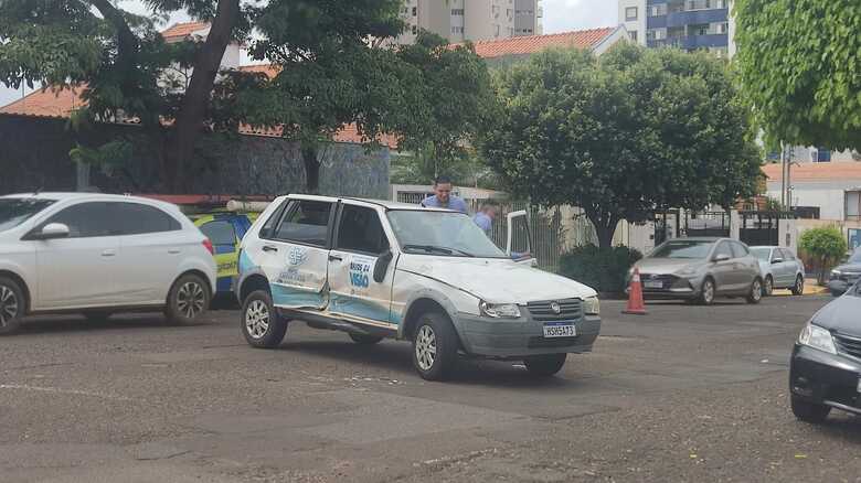 Ve&iacute;culo ficou danificado