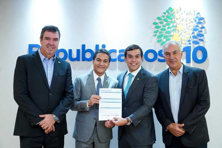 Beto contou com a presen&ccedil;a do governador Riedel, Azambuja e Marcos Pereira