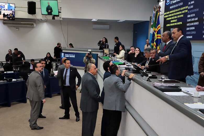  sess&atilde;o pode ser acompanhada presencialmente ou pelas transmiss&otilde;es