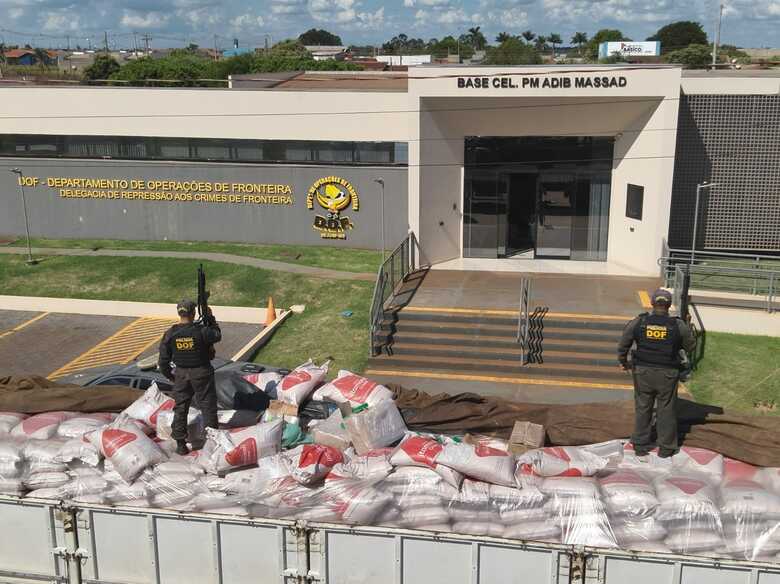 Drogas estavam em meio a carga de a&ccedil;&uacute;car