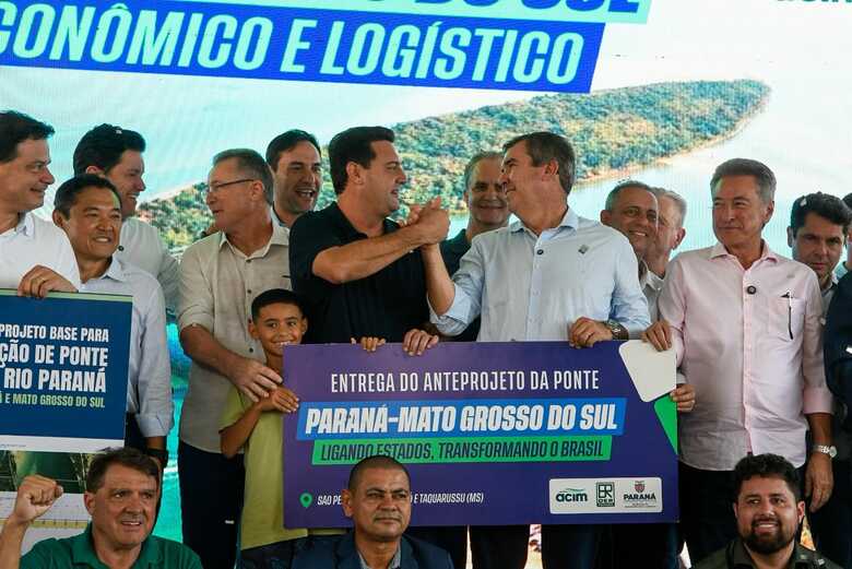 Participaram o deputado estadual Roberto Hashioka, os secret&aacute;rios Guilherme Alc&acirc;ntara e Rodrigo Perez, o ex-governador Reinaldo Azambuja, al&eacute;m de lideran&ccedil;as locais  do Paran&aacute; e MS