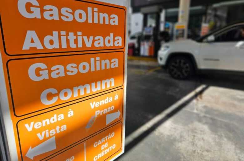 Os dados foram coletados entre os dias 8 e 10 de abril