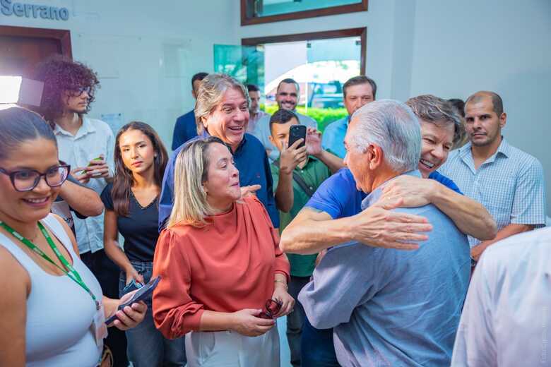 Paulo Duarte, Lia e Caravina durante evento da sigla com Azambuja