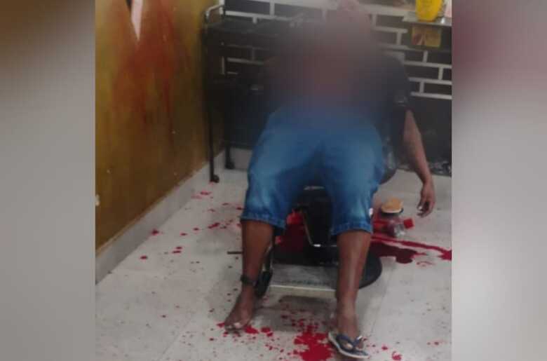 V&iacute;tima morreu no local - Foto: WhatsApp / JD1