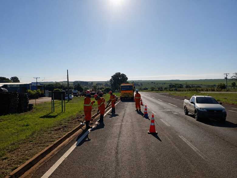 As frentes de trabalho foram distribu&iacute;das em pontos estrat&eacute;gicos das rodovias