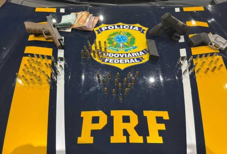 Armas e muni&ccedil;&otilde;es apreendidas pela PRF