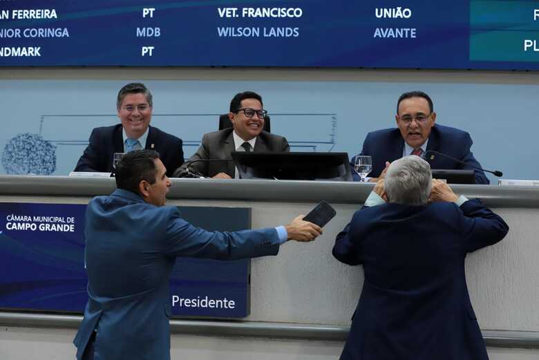 Plen&aacute;rio Oliva Enciso
