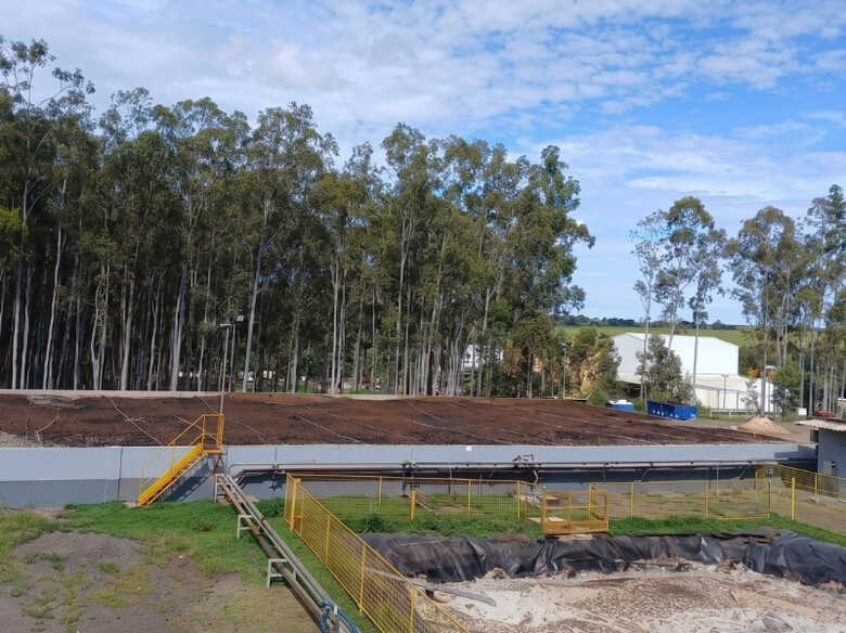Local onde funciona a ind&uacute;stria