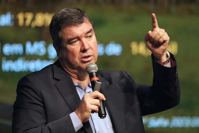 Governador Eduardo Riedel