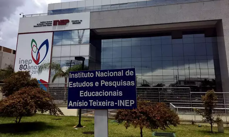 Fachada INEP