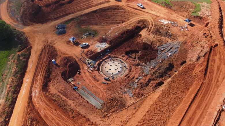 Obras do ETE Itaquira&iacute;