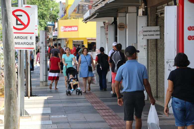 Lojas do centro de Campo Grande aderem ao movimento
