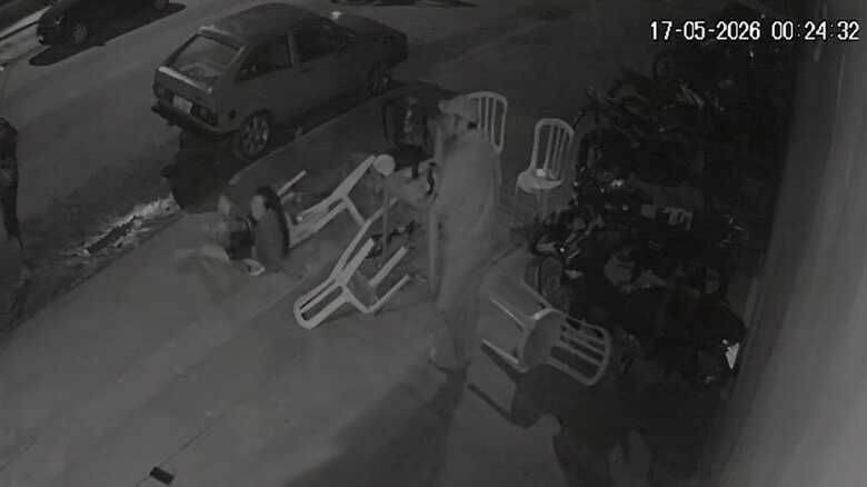 Momento em que a crian&ccedil;a foi atingida