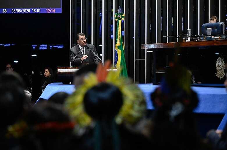Lideran&ccedil;as ind&iacute;genas participaram da sess&atilde;o   