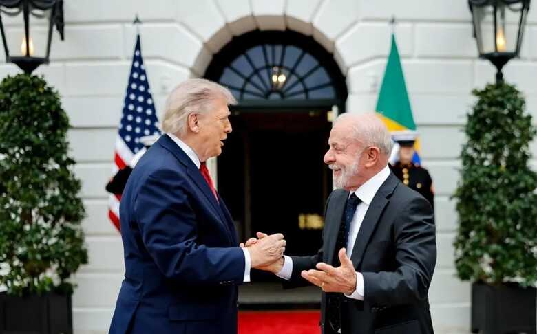 Trump e Lula durante encontro na Casa Branca