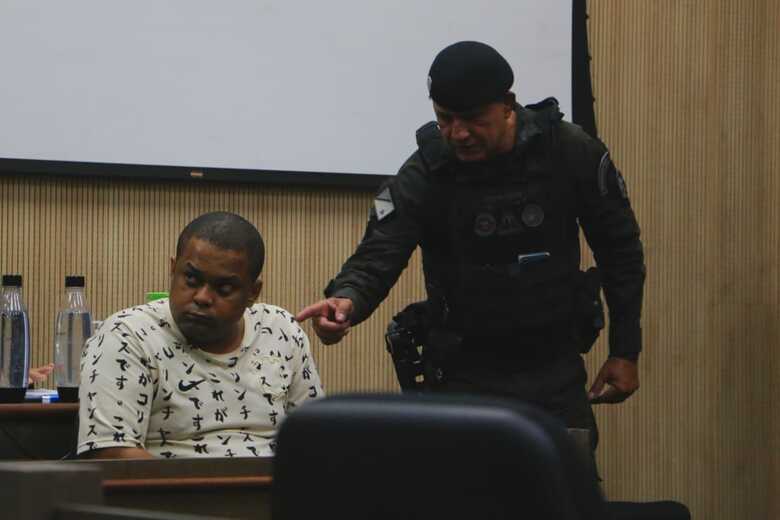 Acusado, Iago Rom&atilde;o durante julgamento 
