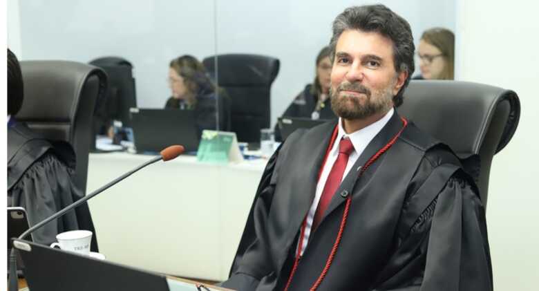 Juiz Carlos Alberto Garcete de Almeida