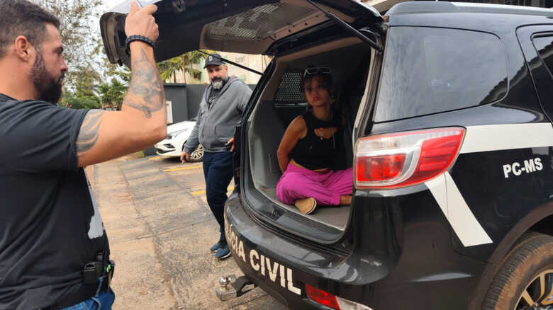 Mayara foi encaminhada para a delegacia